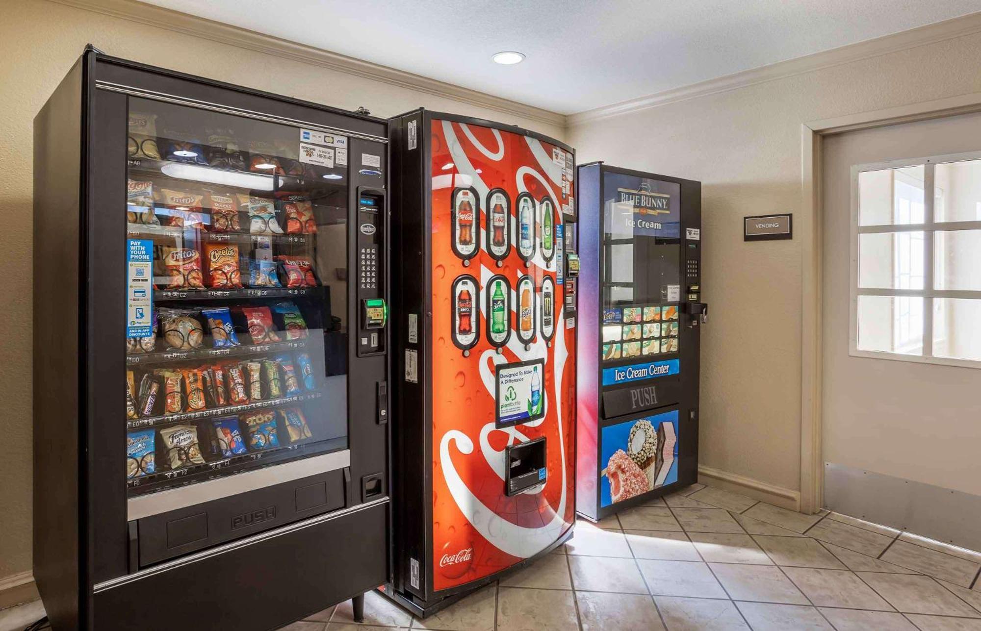 Extended Stay America Suites - Norwalk - Stamford Экстерьер фото