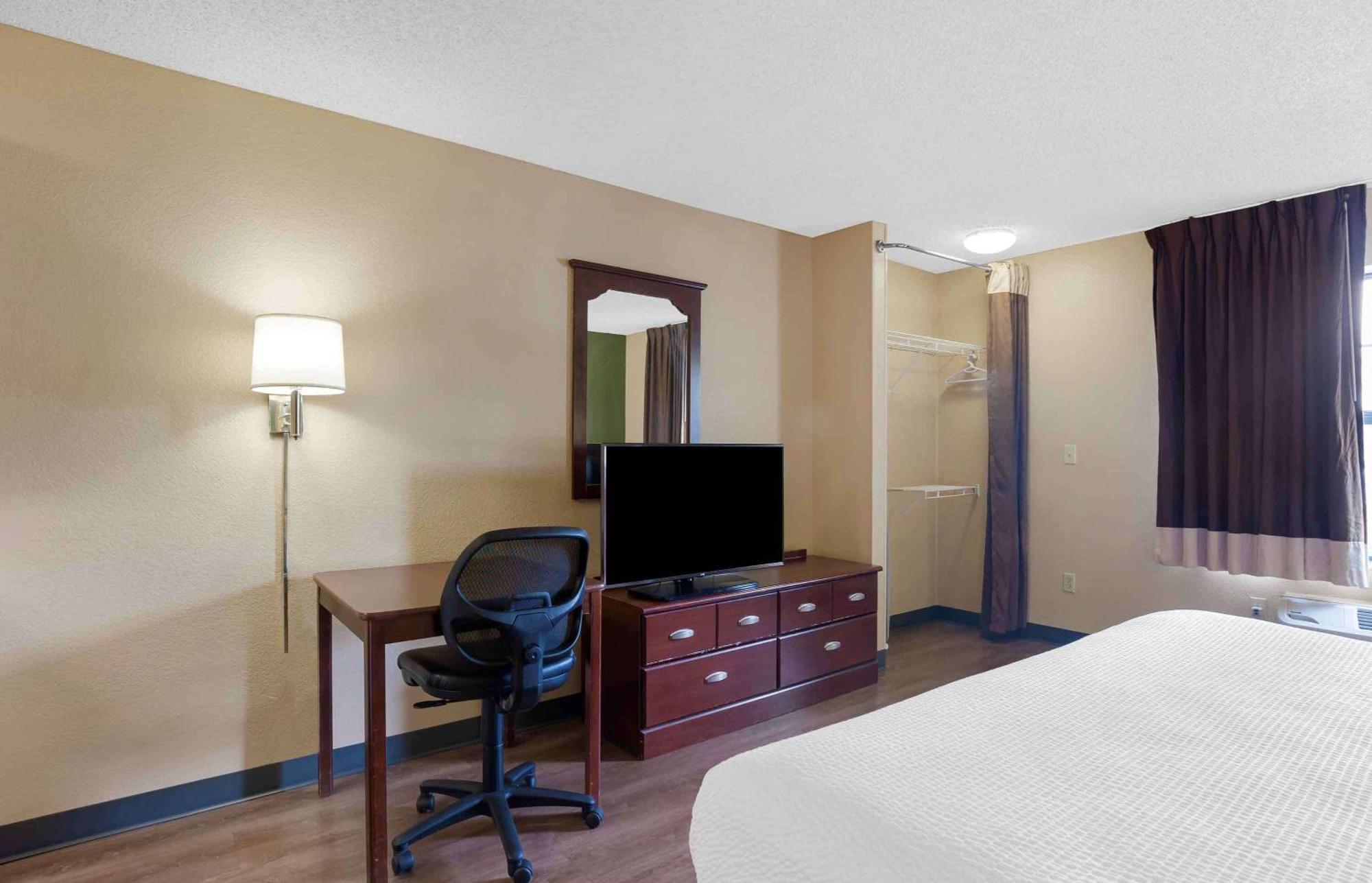 Extended Stay America Suites - Norwalk - Stamford Экстерьер фото