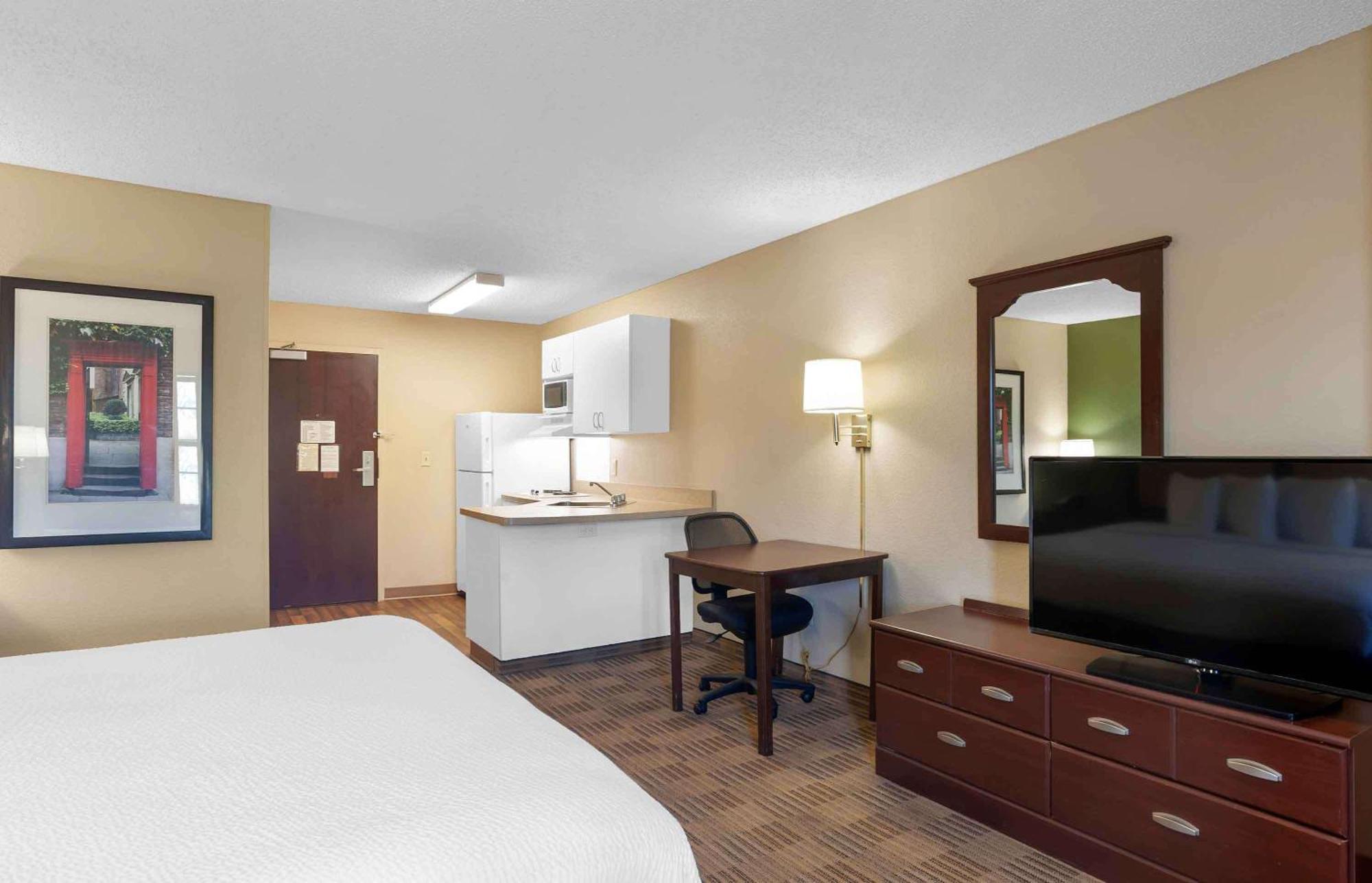Extended Stay America Suites - Norwalk - Stamford Экстерьер фото