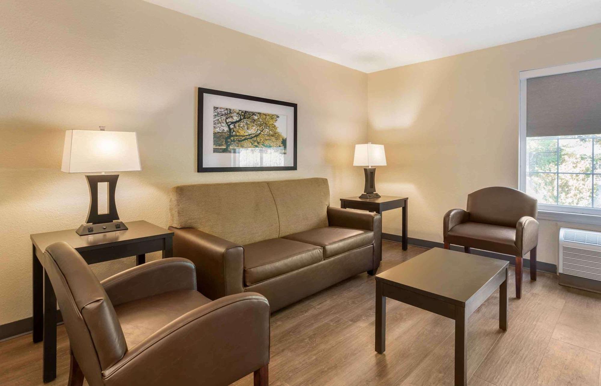 Extended Stay America Suites - Norwalk - Stamford Экстерьер фото