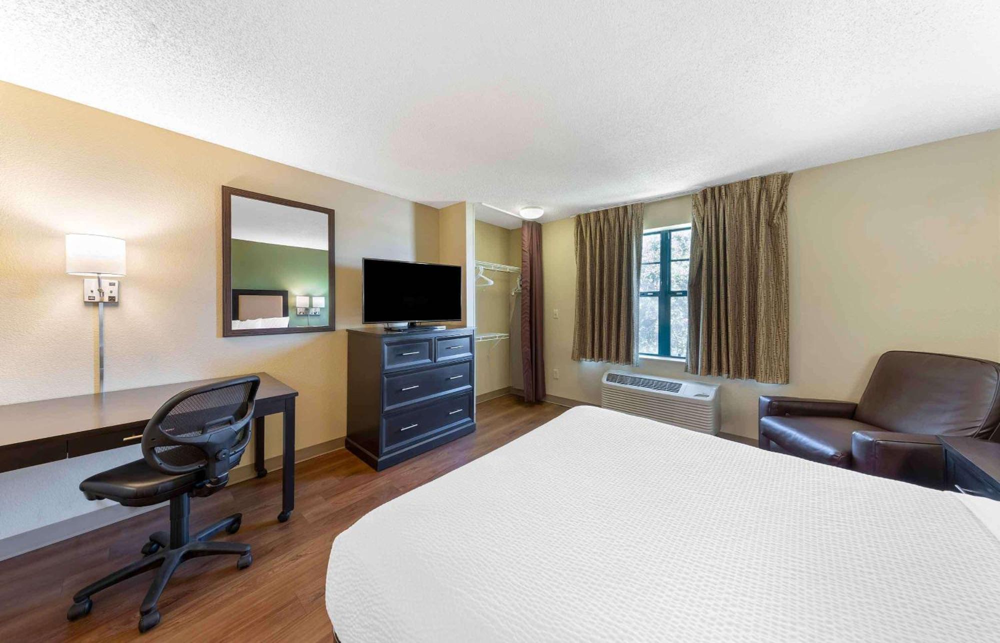 Extended Stay America Suites - Norwalk - Stamford Экстерьер фото