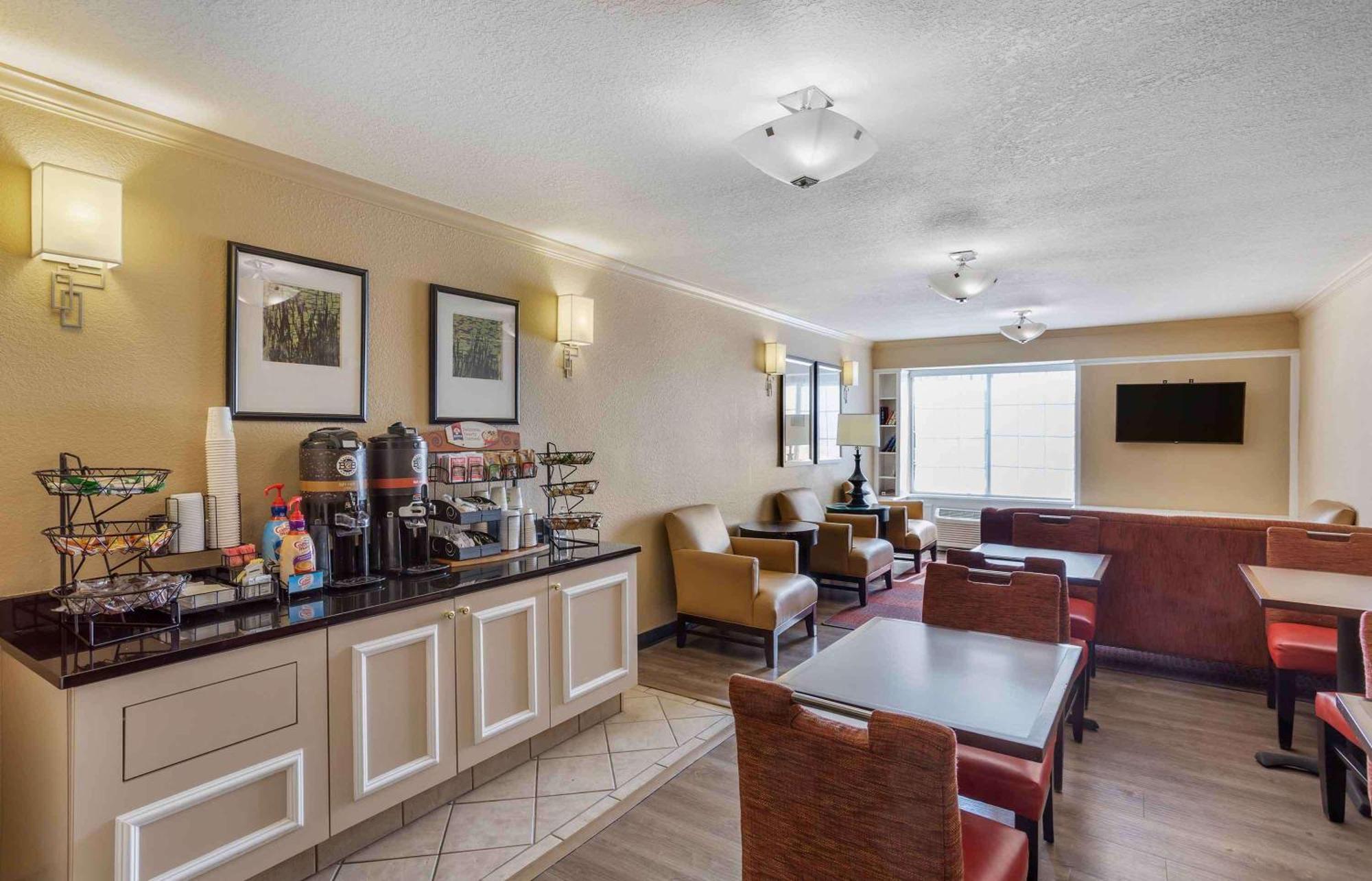 Extended Stay America Suites - Norwalk - Stamford Экстерьер фото