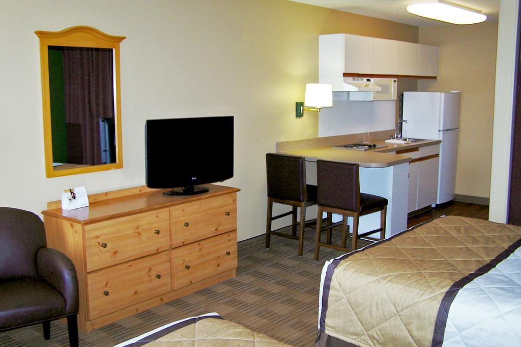 Extended Stay America Suites - Norwalk - Stamford Экстерьер фото